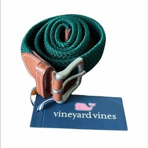 Vineyard vines belt